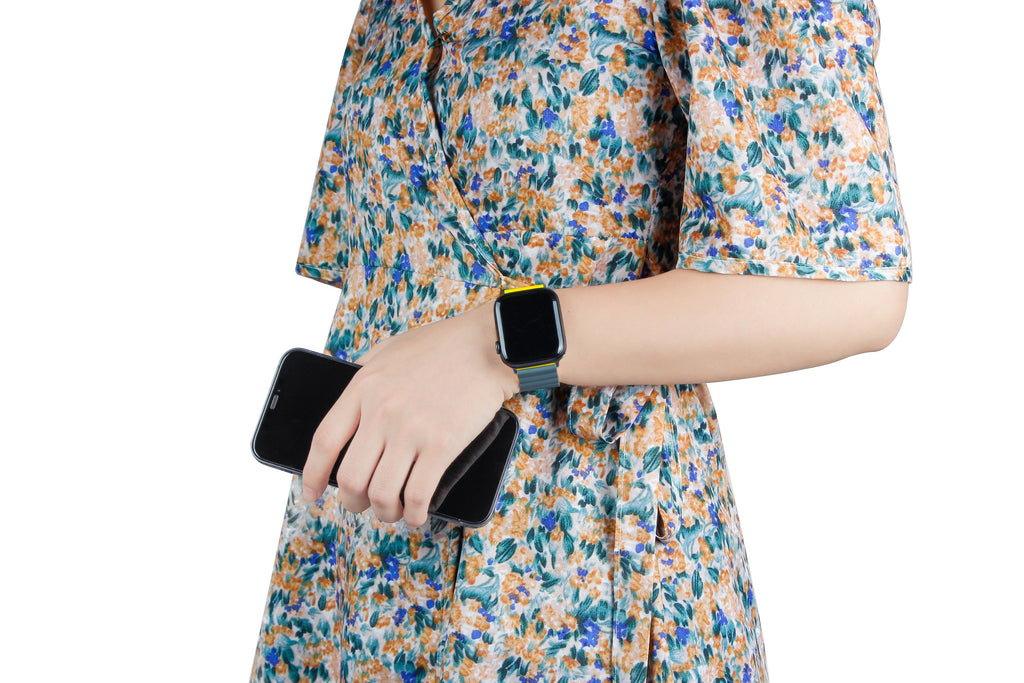 Magnetic Two-Tone Silicone Band