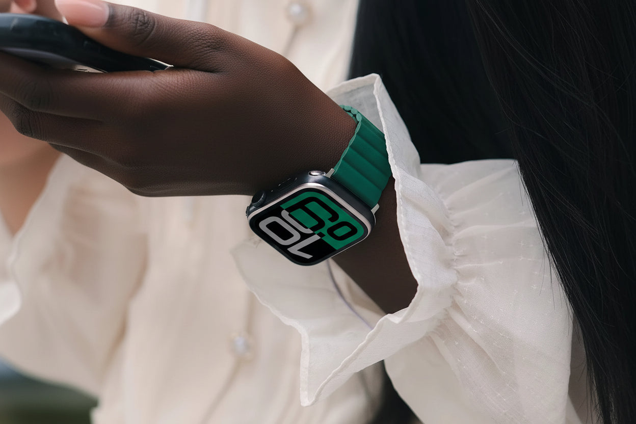 Magnetic Two-Tone Silicone Band