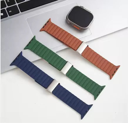 Silicone Strap with Magnetic Buckle